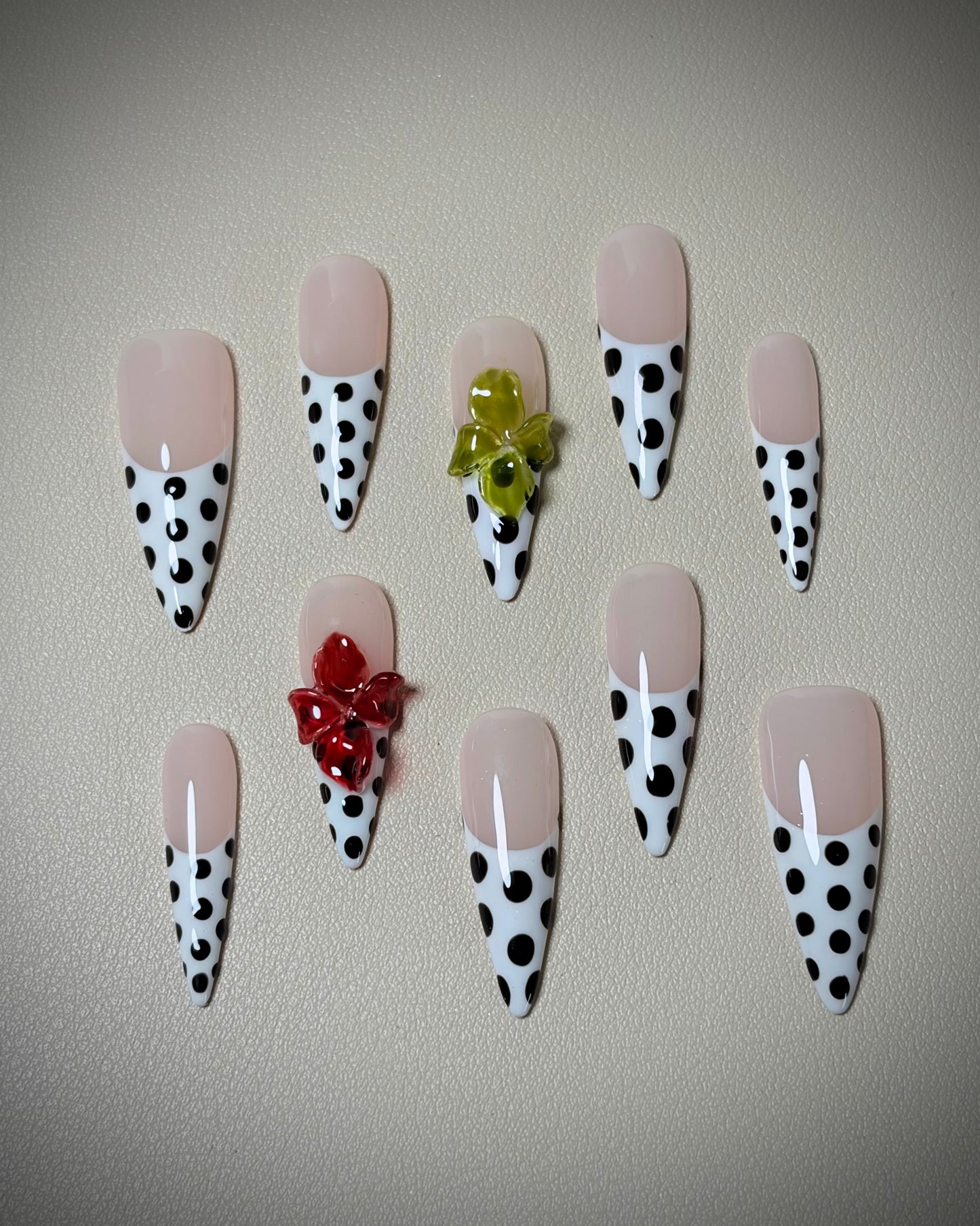 Dot your petals